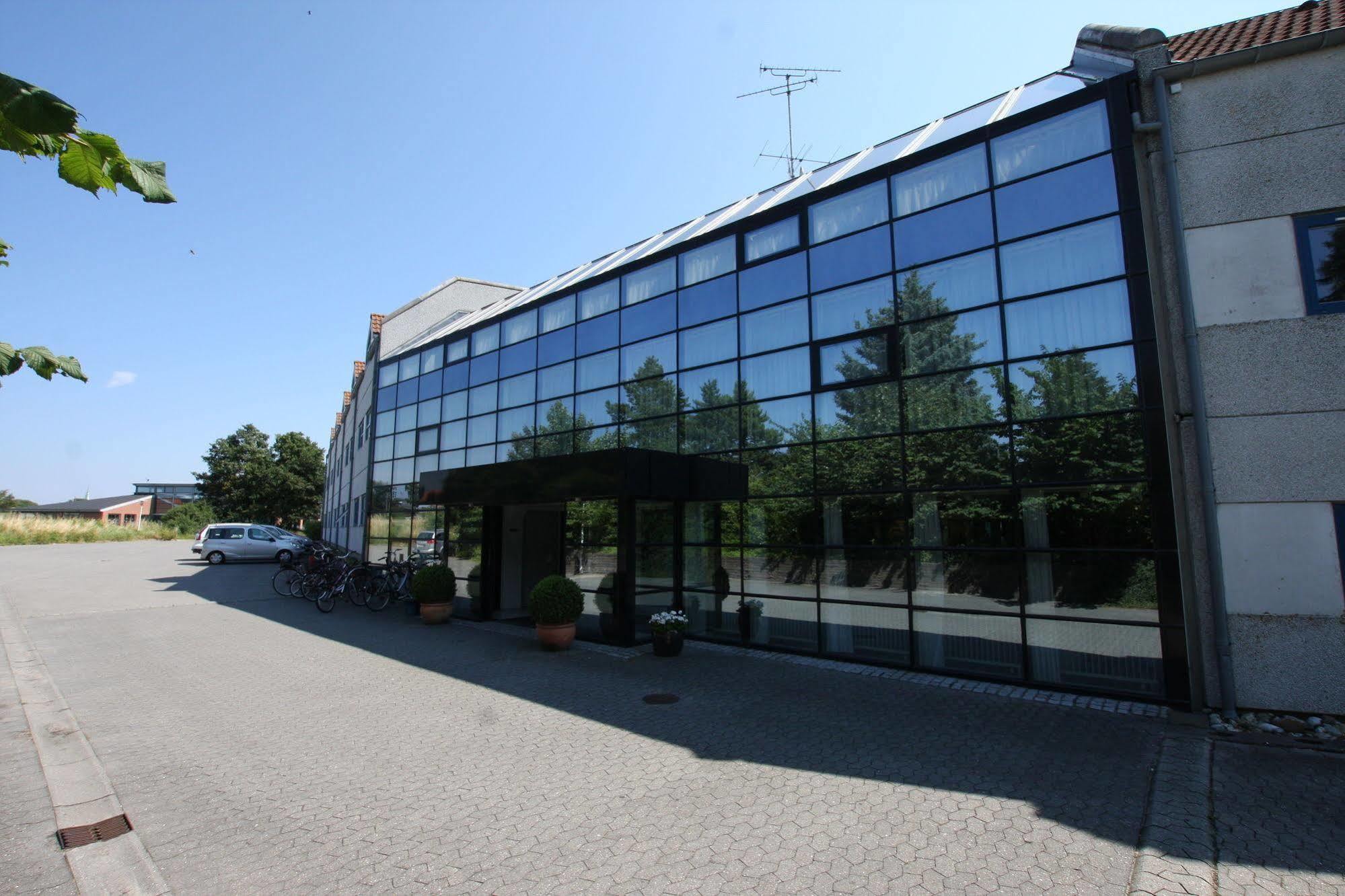 Aero Hotel - Adults Only Marstal Bagian luar foto